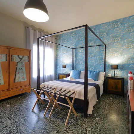 Sonnino 37 Pensjonat 4*