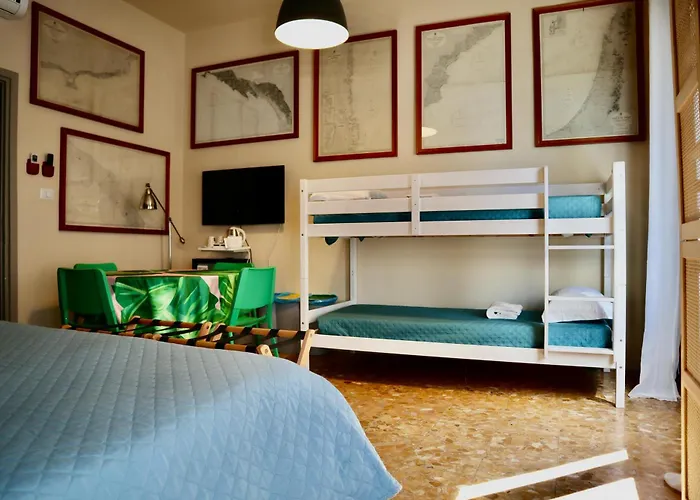 Sonnino 37 Pensionat 4*
